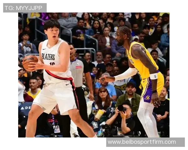 小杨最后时刻登场斯普利特状态低迷球队领先20分优势明显